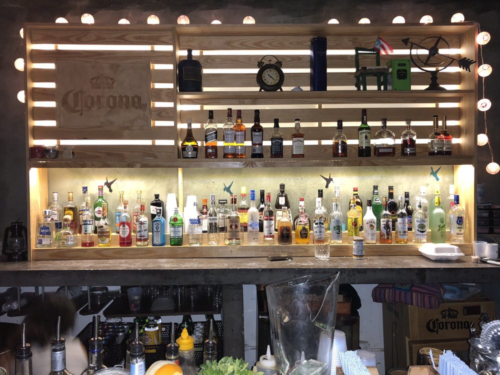 El Quinque Escambron Beach Bar